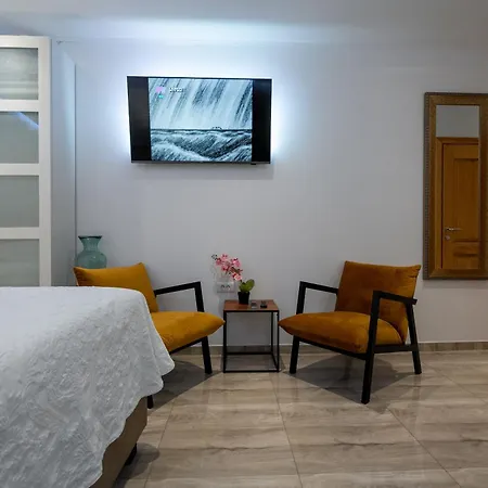 Andi Apartment *